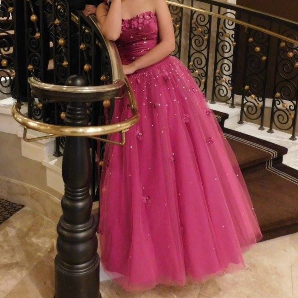Pink prom/homecoming dress! Ball gown